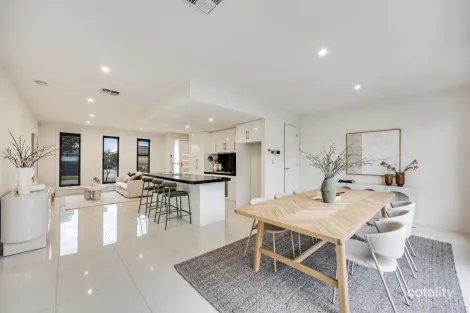 2/19 Sampson Rd, Mitchell Park, SA 5043