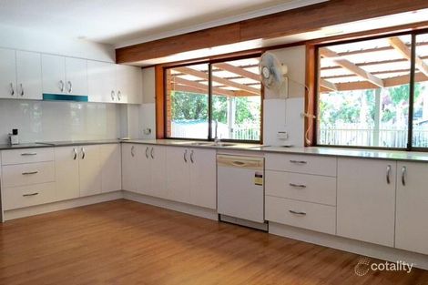 Property photo of 14 Mannersley Street Carindale QLD 4152