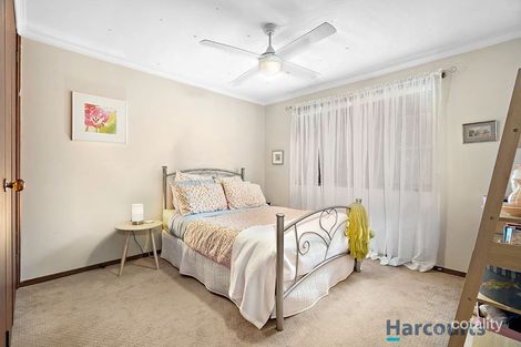 21 Semillon Gr, Mount Clear, VIC 3350