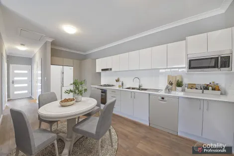 Property photo of 28/12 Bilson Road Spring Farm NSW 2570