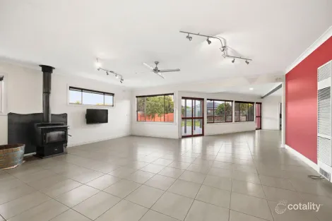 Property photo of 15 Griffith Street Wodonga VIC 3690