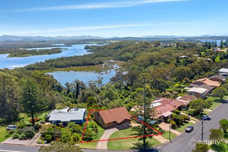 1 Trafalgar Rd, Tuross Head, NSW 2537