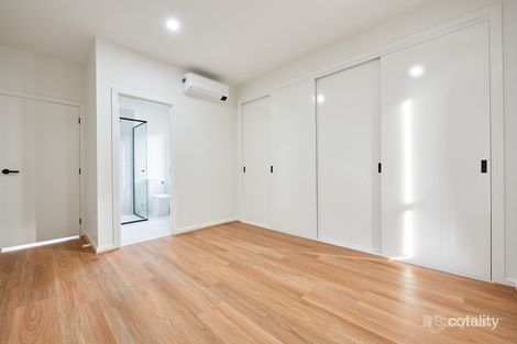 1/30 Springvalley Cres, Keysborough, VIC 3173