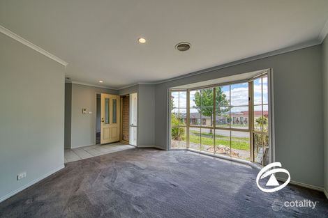 Property photo of 11 Rochford Place Narre Warren South VIC 3805