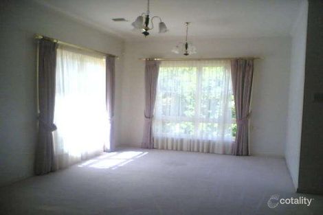 Property photo of 2/10 Taronga Place O'Malley ACT 2606