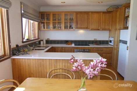 Property photo of 4 Tolmans Court Dynnyrne TAS 7005