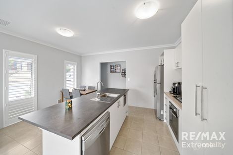 Property photo of 8/15 Titian Way Tapping WA 6065
