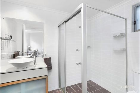 Property photo of 4/32-40 Sailors Bay Road Northbridge NSW 2063