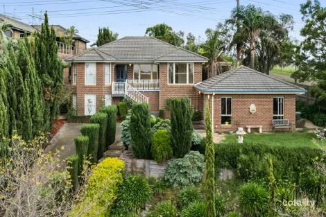 Property photo of 30 Bradman Terrace Epping VIC 3076