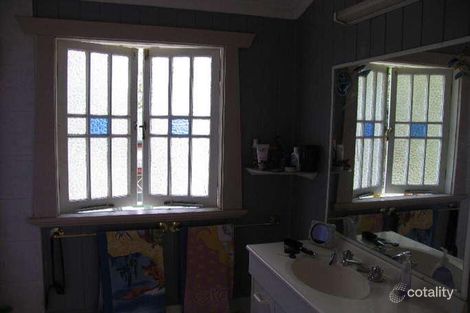 Property photo of 77 Warwick Road Ipswich QLD 4305