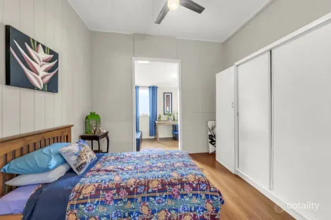 Property photo of 17 Omar Street West Ipswich QLD 4305