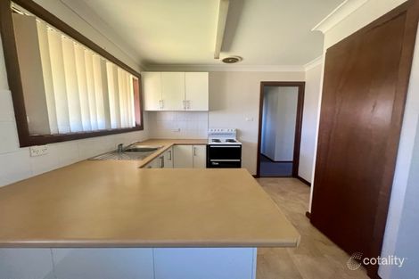 Property photo of 19 Templemore Street Young NSW 2594