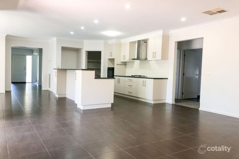 Property photo of 15 Parkmead Way Alfredton VIC 3350