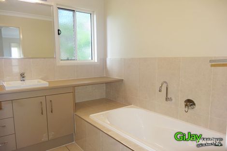 Property photo of 2/5 Clausen Street Mount Gravatt East QLD 4122