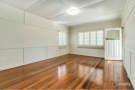 Property photo of 194 Weller Road Tarragindi QLD 4121