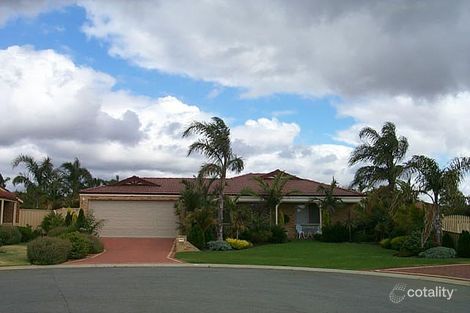 15 Ardmair Cl, Seville Grove, WA 6112