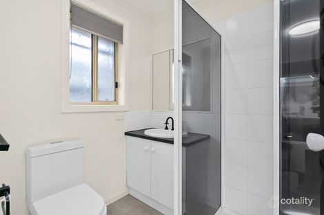 Property photo of 20 Gould Walk Truganina VIC 3029