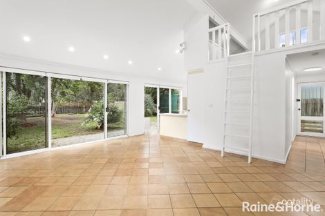 Property photo of 17 Gosman Close Oxley ACT 2903