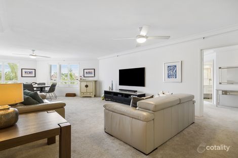 10/129 Surf Pde, Broadbeach, QLD 4218