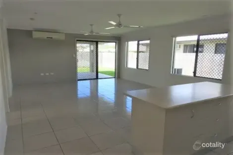 Property photo of 5 Peregrine Avenue Kelso QLD 4815
