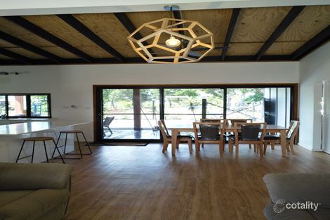 Property photo of 18 Junee Parade Karragarra Island QLD 4184