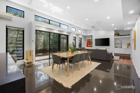 Property photo of 2 Burkella Close Mount Clear VIC 3350