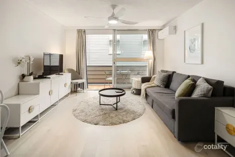 Property photo of 1/5 Hardgrave Road West End QLD 4101