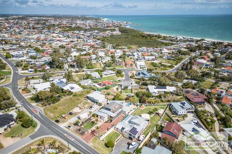 Property photo of 62 Mindarie Drive Quinns Rocks WA 6030