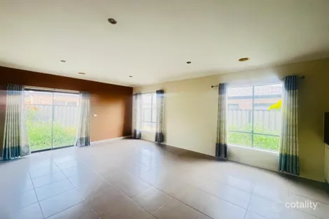 13 Powell St, Craigieburn, VIC 3064