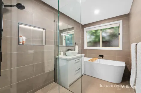 Property photo of 20 Sandpiper Way South Morang VIC 3752