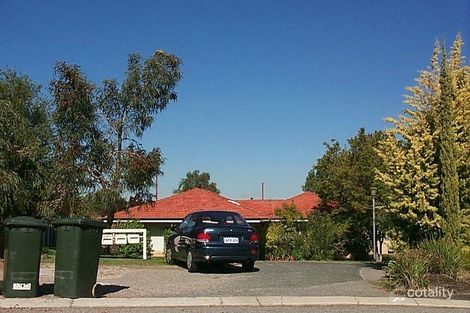 4/25 Sandra Way, Rossmoyne, WA 6148