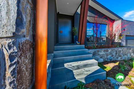 Property photo of 9 Gardiner Street Googong NSW 2620