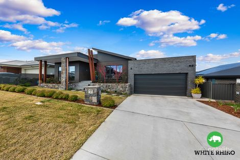Property photo of 9 Gardiner Street Googong NSW 2620