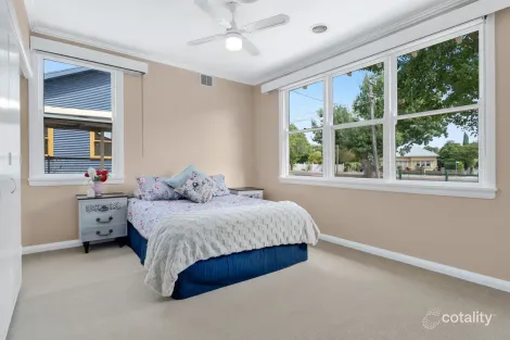 Property photo of 25 Moore Street Colac VIC 3250