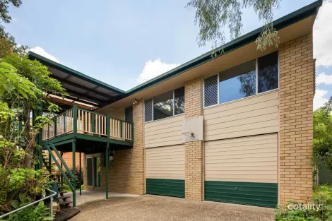Property photo of 3 Brinkworth Place Indooroopilly QLD 4068