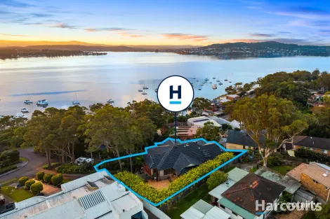 Property photo of 25 Pannamena Crescent Eleebana NSW 2282
