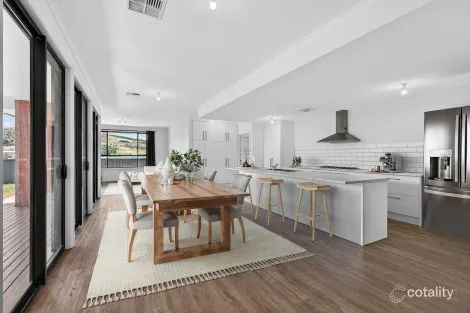 Property photo of 32 Cobalt Drive Hayborough SA 5211