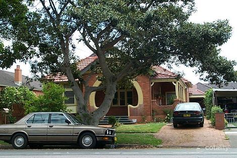 82 Gordon Ave, Hamilton South, NSW 2303