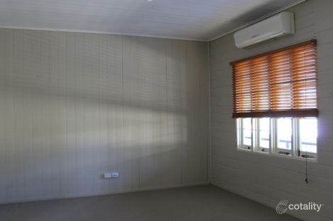 Property photo of 26 Gray Street Emerald QLD 4720
