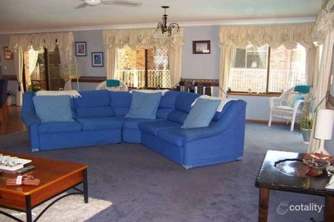 Property photo of 7 Harwood Close Mannering Park NSW 2259