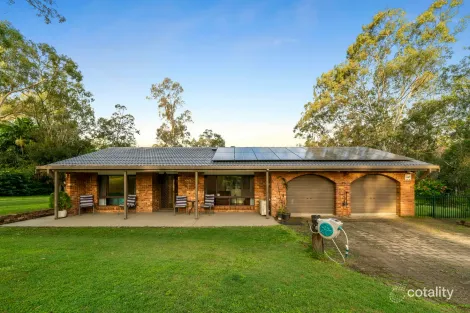 Property photo of 26 First Avenue Barellan Point QLD 4306