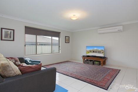 Property photo of 6 Styles Close Fletcher NSW 2287