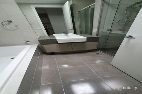 1/4 Smith St, Reservoir, VIC 3073