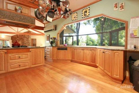 Property photo of 15 Brie Brie Crescent Kalamunda WA 6076