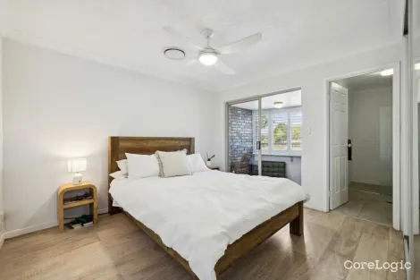 Property photo of 27/7 First Avenue Burleigh Heads QLD 4220
