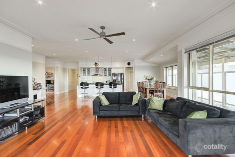 Property photo of 11 Leigh Road Highton VIC 3216