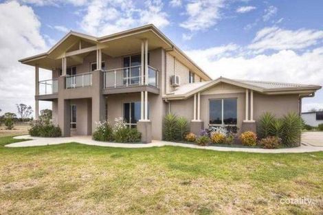 340-350 Tower Hill Dr, Lovely Banks, VIC 3213