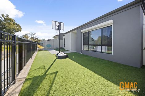 Property photo of 18 Temple Lane Beckenham WA 6107