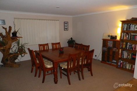 Property photo of 35 Feakle Bend Ridgewood WA 6030