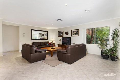 Property photo of 90 Stockdale Way Mill Park VIC 3082